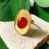 Bague réglable I cabochon de jade orange I argent massif doré à l'or 18 carats I Elliade Paris I vue principal I Label AÉ Paris