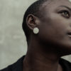 Boucles d'oreilles Vesta L I argent texturé I 9Pensées I Vue en détail 3 I Label AÉ Paris
