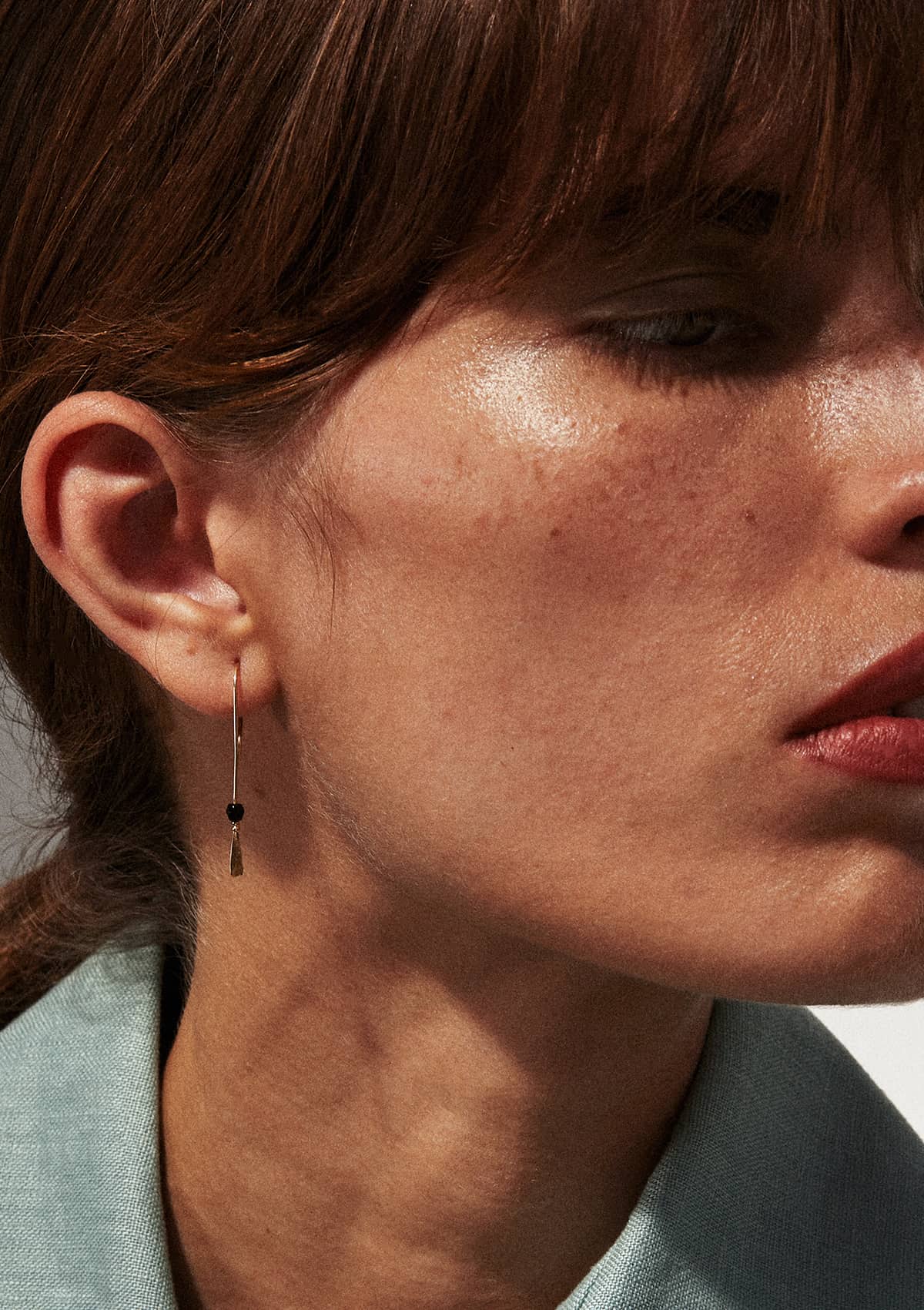 boucles-d-oreilles-originales-profil