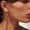 Boucles d'oreilles asymétriques Perroquet se distinguent par leur élégance et leur aspect bohème de Laëtitia Piffeteau