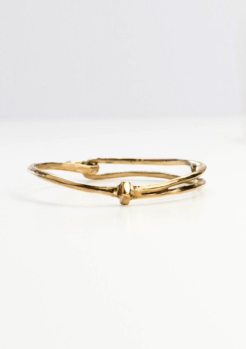 bracelet bangle organic handmade brass laiton fait main bresma Affaires Étrangères - 1 bracelet bangle organic handmade brass laiton fait main bresma Affaires Étrangères - 1