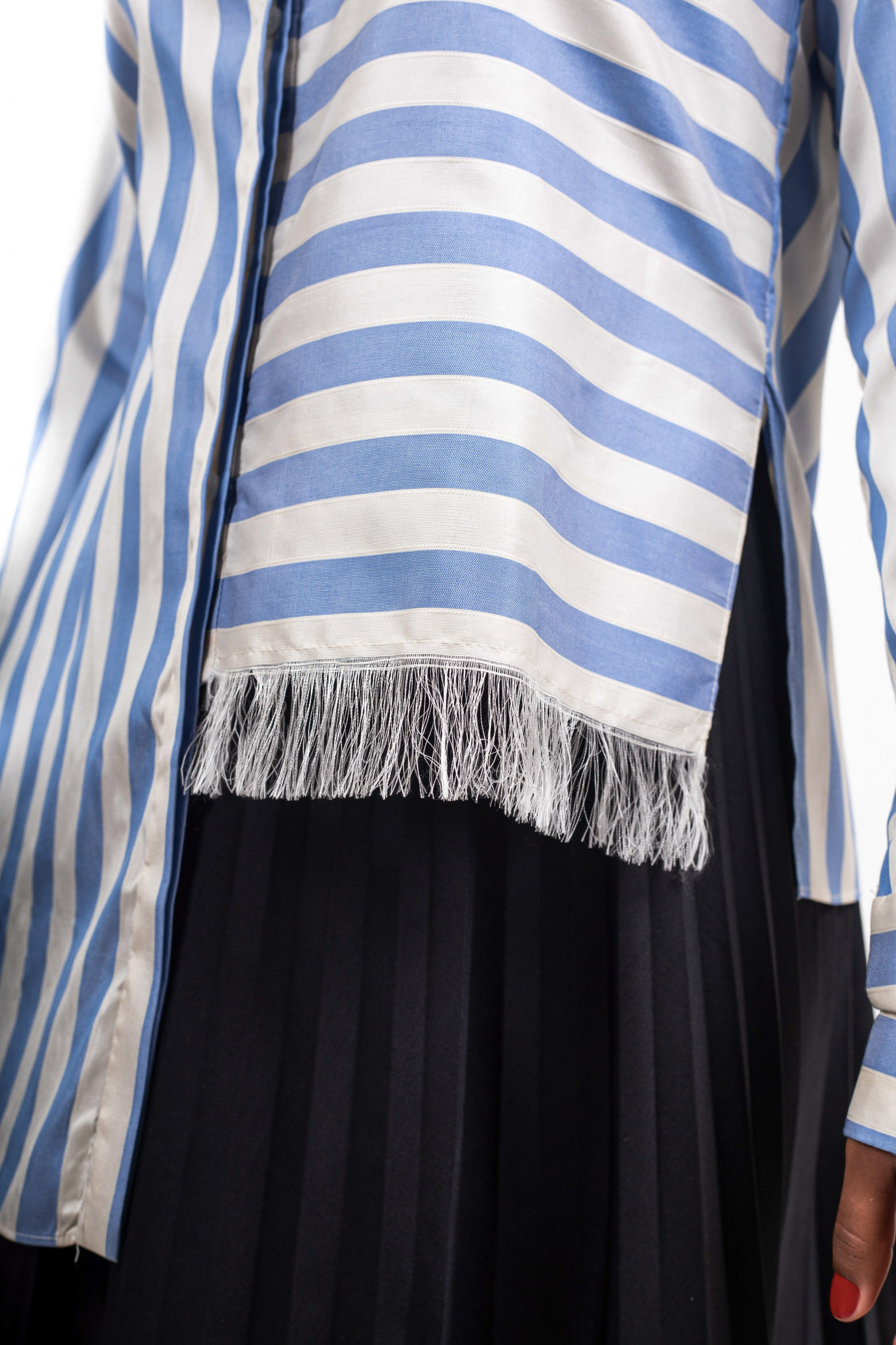 chemise-asymetrique-soie-tissee-main-col-mandarin-anissa-aida-detail