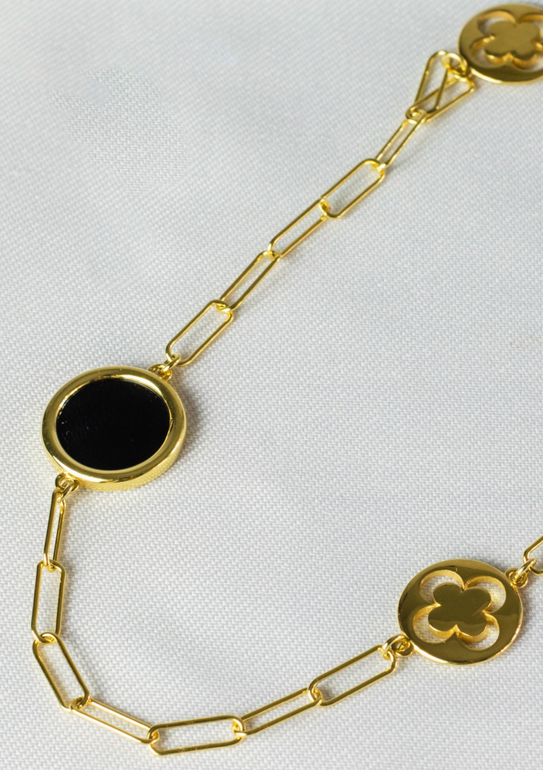 Sautoir I agate noire argent doré or fin I Elliade I vue en détail I Label AÉ Paris Sautoir I agate noire argent doré or fin I Elliade I vue en détail I Label AÉ Paris
