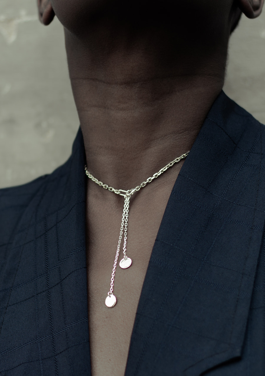 Collier ras de cou Agni I argent I vue principale I Label AÉ Paris Collier ras de cou Agni I argent I vue principale I Label AÉ Paris