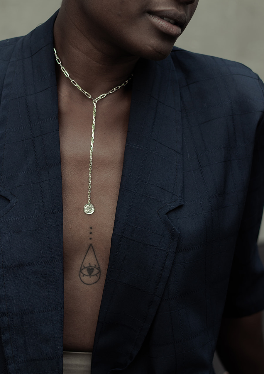 Collier ras de cou long Chantico I argent I vue principale I Label AÉ Paris Collier ras de cou long Chantico I argent I vue principale I Label AÉ Paris