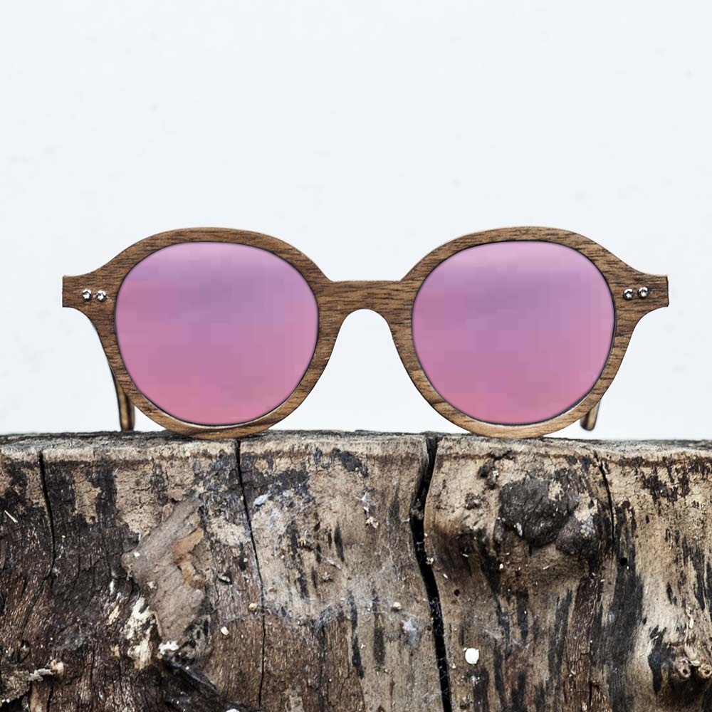 Lunette de soleil en bois de noyer - Verre rouge - Wood Light - JFK Lunette de soleil en bois de noyer - Verre rouge - Wood Light - JFK