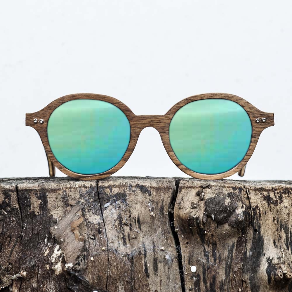Lunette de soleil en bois de noyer - Verre vert - Wood Light - JFK Lunette de soleil en bois de noyer - Verre vert - Wood Light - JFK