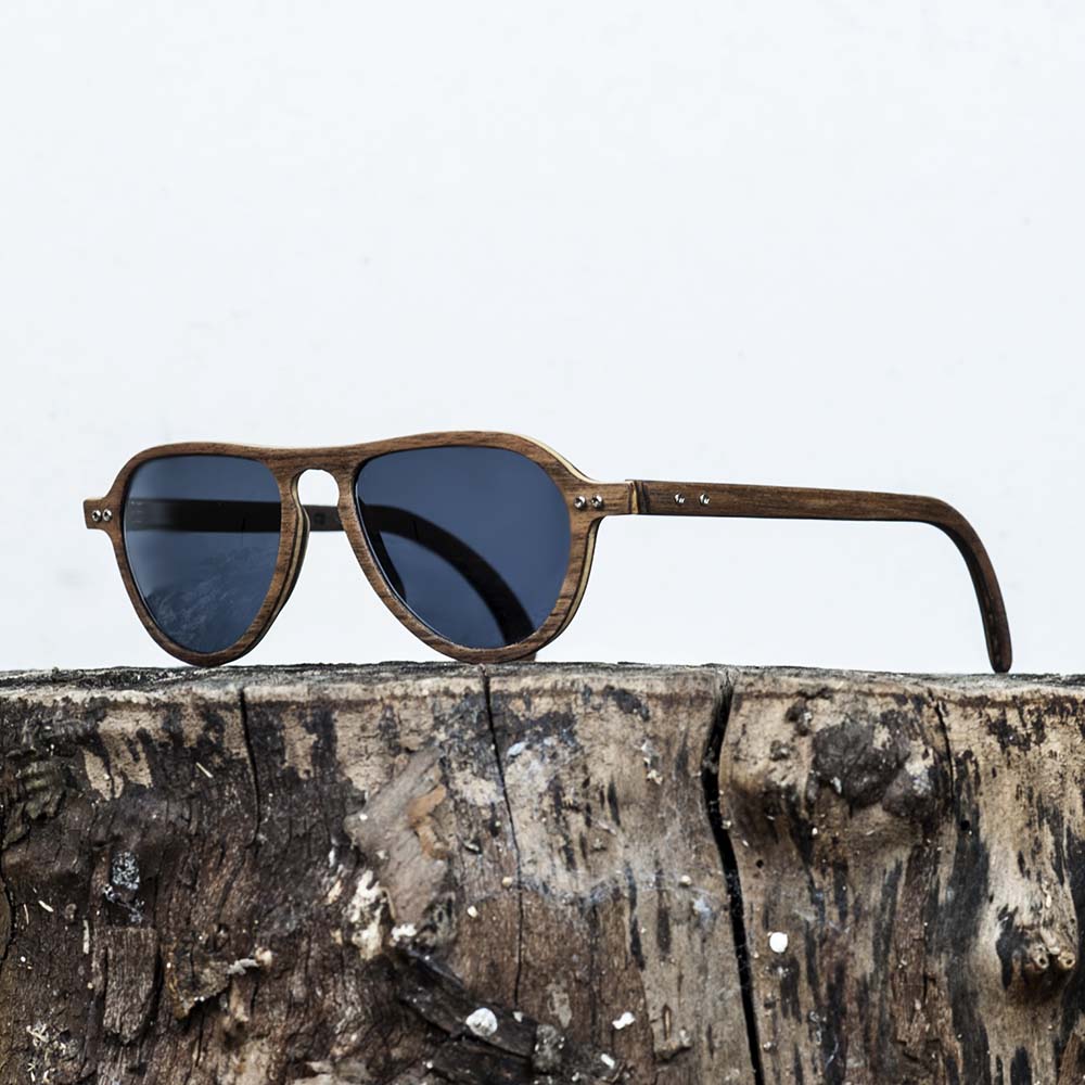 Lunette de soleil en bois de noyer - Wood Light - LAX-1 Lunette de soleil en bois de noyer - Wood Light - LAX-1