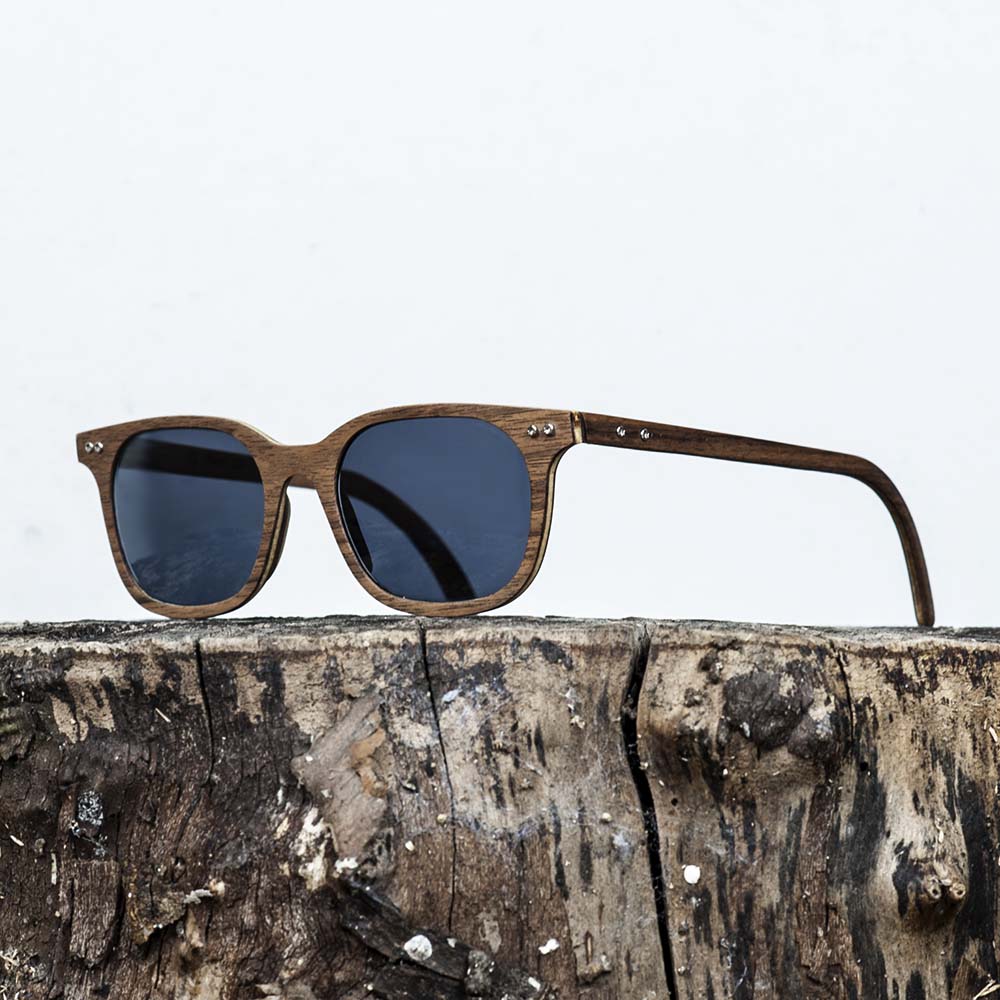 Lunette de soleil en bois de noyer - Wood Light - NTR-1 Lunette de soleil en bois de noyer - Wood Light - NTR-1