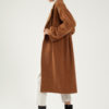 Manteau long camel oversize en laine par le créateur Tremblepierre. chez AFFAIRES ÉTRANGÈRES - 3