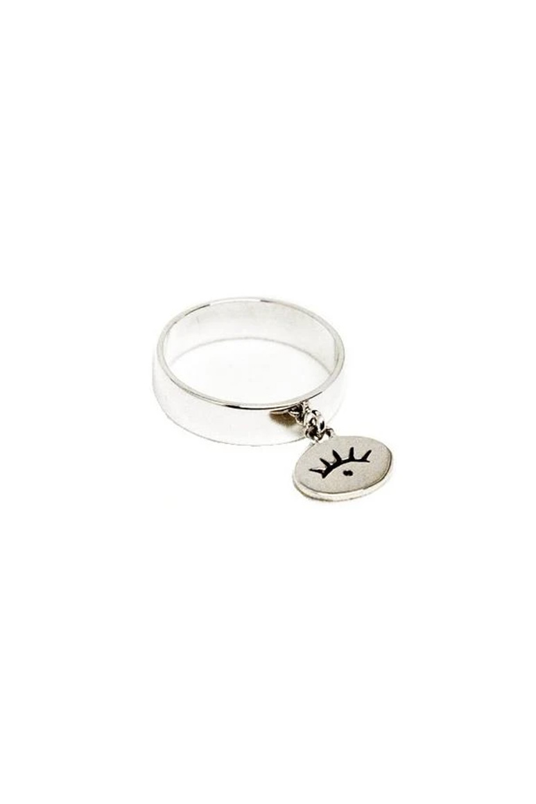 Nadja-Bague-oeil-nina-janvier