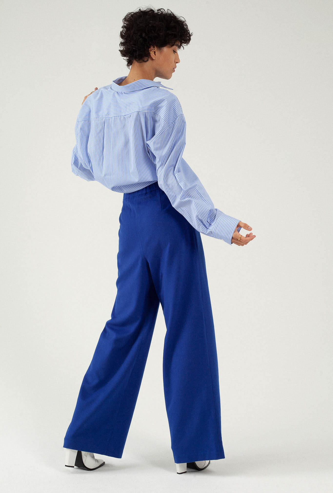 Pantalon en laine et cachemire indigo du créateur Tremblepierre - image 4 Pantalon en laine et cachemire indigo du créateur Tremblepierre - image 4