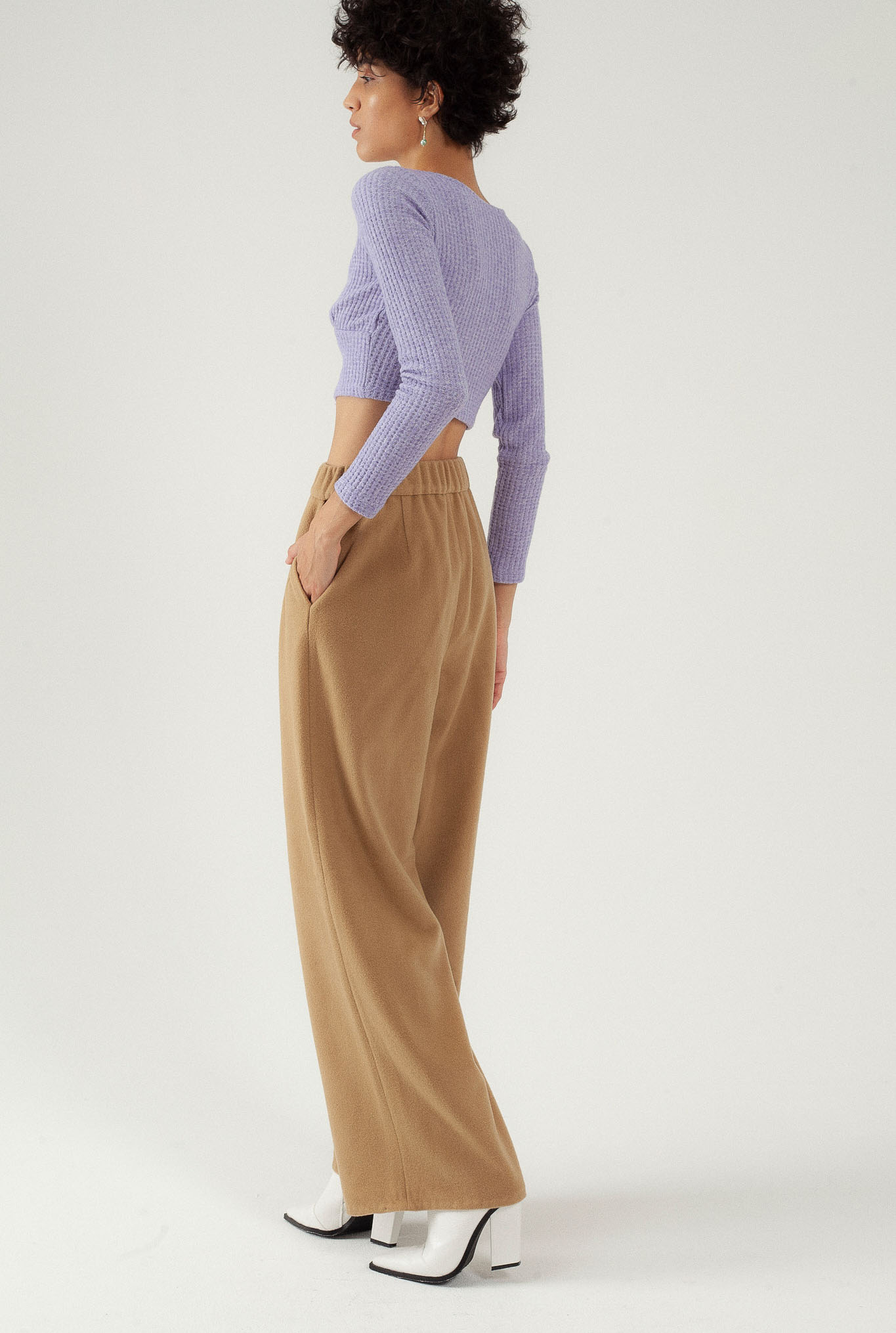 Pantalon palazzo large camel en laine et cachemire du créateur Tremblepierre - 2 Pantalon palazzo large camel en laine et cachemire du créateur Tremblepierre - 2